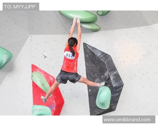 广州攀岩队与杭州攀岩队赛后复盘团队协作的成功与不足分析