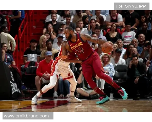 热火对阵骑士维特斯表现引发球迷热议与期待 热火对阵骑士维特斯表现引发球迷热议与期待