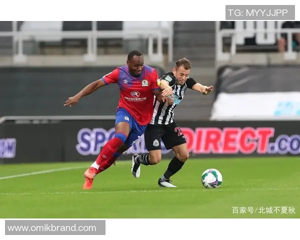 米尔顿开对阵威科姆的精彩较量分析与赛后点评 米尔顿开对阵威科姆的精彩较量分析与赛后点评