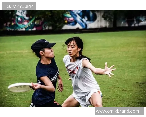 重庆飞盘队在世界滑板锦标赛中的个人能力展现与精彩点评分析 重庆飞盘队在世界滑板锦标赛中的个人能力展现与精彩点评分析