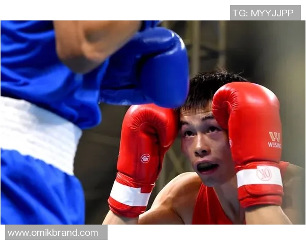 丁维迪与阿伦的巅峰对决谁将赢得这场激烈的拳击比赛荣耀 丁维迪与阿伦的巅峰对决谁将赢得这场激烈的拳击比赛荣耀